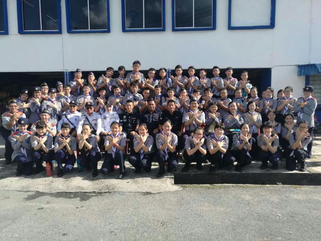 Lawatan sambil Belajar ke Balai Polis