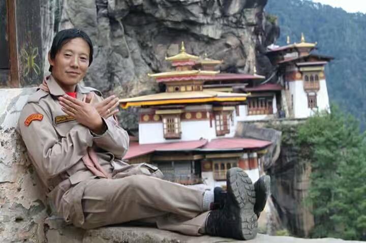 Cleaning Camp Tiger Nest(Paro Tag Tshang)