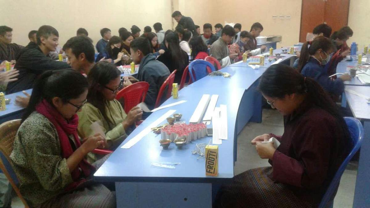 Folding the holy script(mantras)