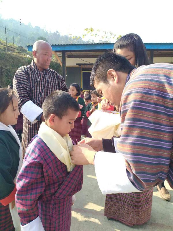 Encourage new future leaders in the world of education 