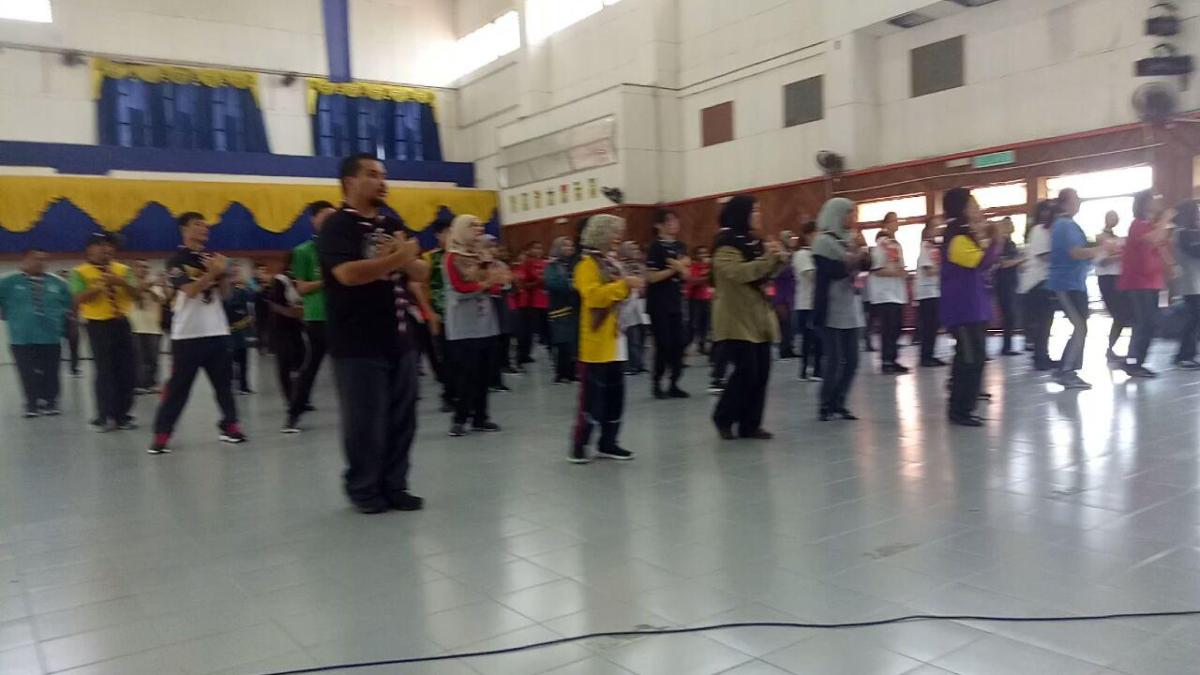 ডেঙ্গু প্রতিরোধে পরিষ্কার পরিচ্ছন্নতা ও মশক নিধন কার্যক্রম