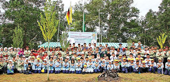 BRUNEI SCOUTS DECLARES TREE PLANTING DAY