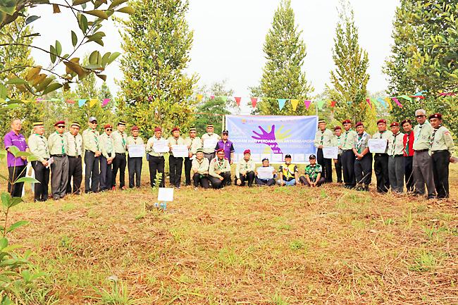 Scouts plant saplings, fulfil role as messengers of peace