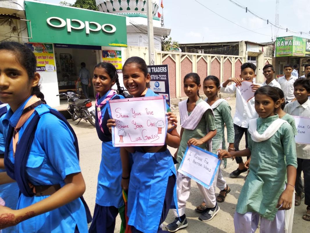 scouts celebrate Peace Day 2018