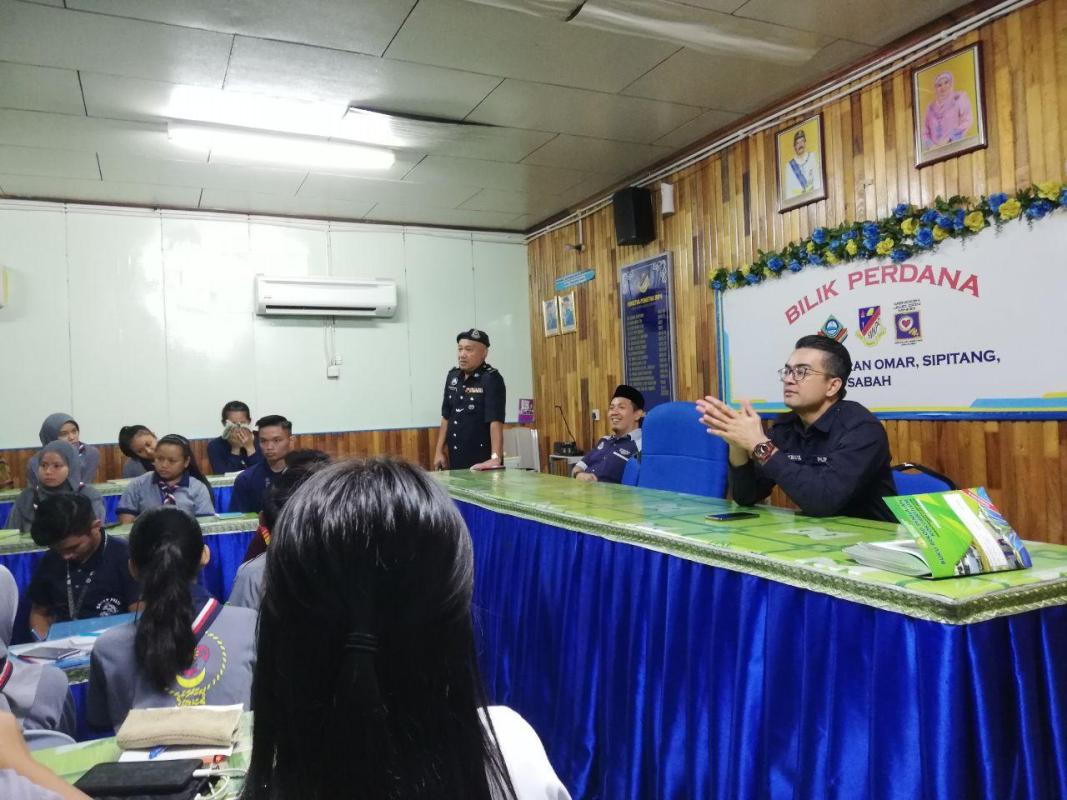 CERAMAH KERJAYA SEBAGAI POLIS