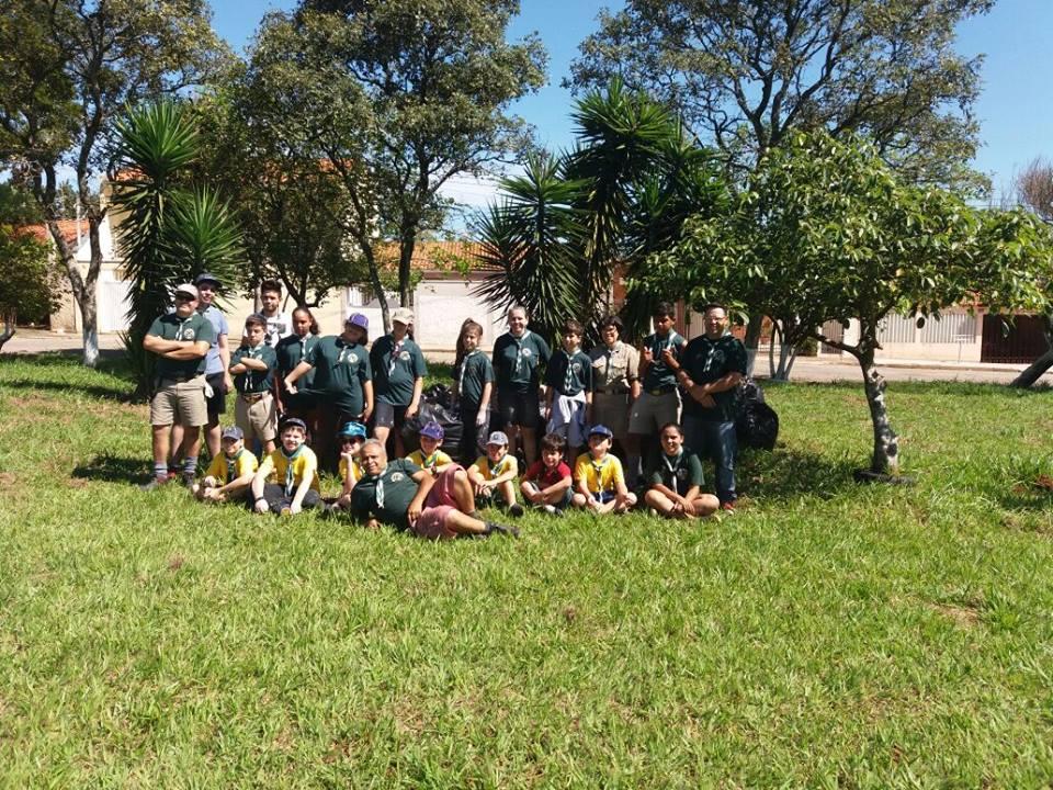 limpeza da Praça Padre Anchieta