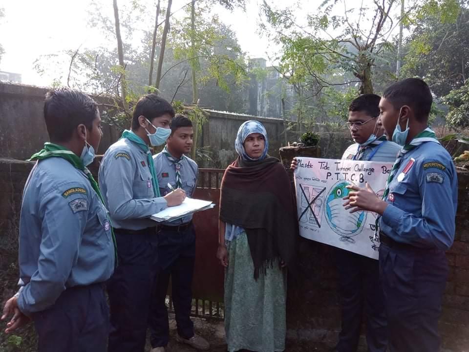 Plastic tide turner challange badge