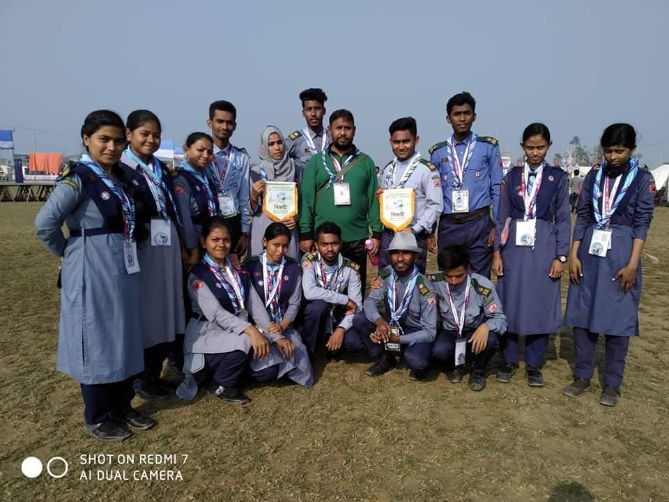 বিজয়ী দল (তাবু কলা)