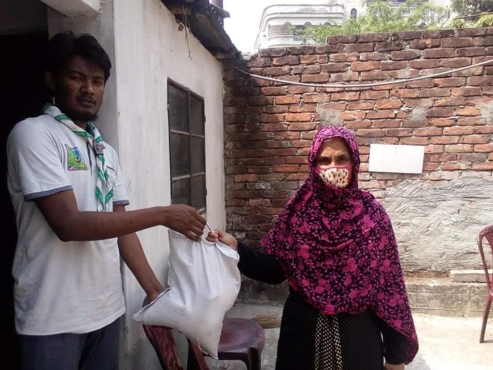 ত্রান সামগ্রী বিতরন ২০২০