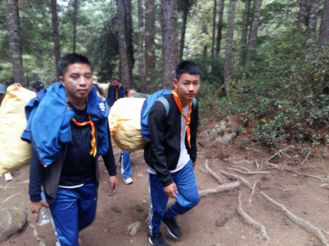 Cleaning Campaign to Taktshang 