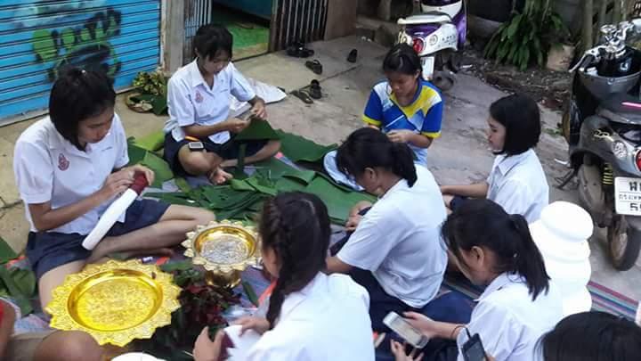 ทำพานไหว้ครู