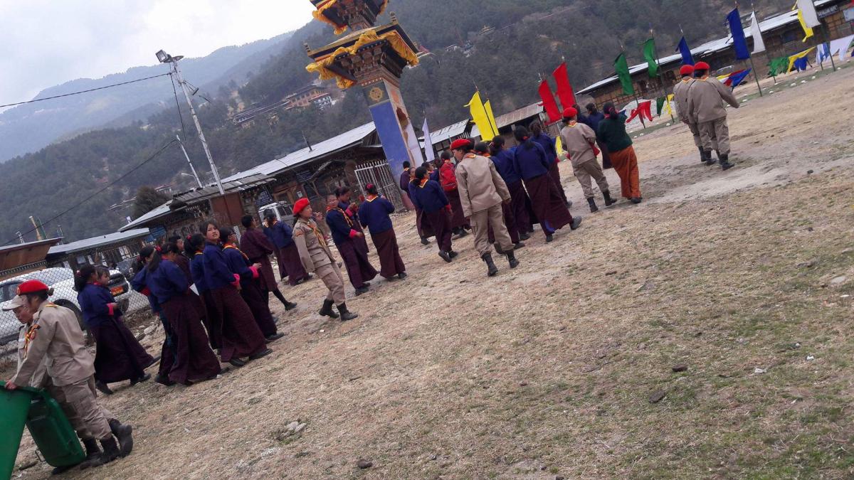 cleaning camping for green life