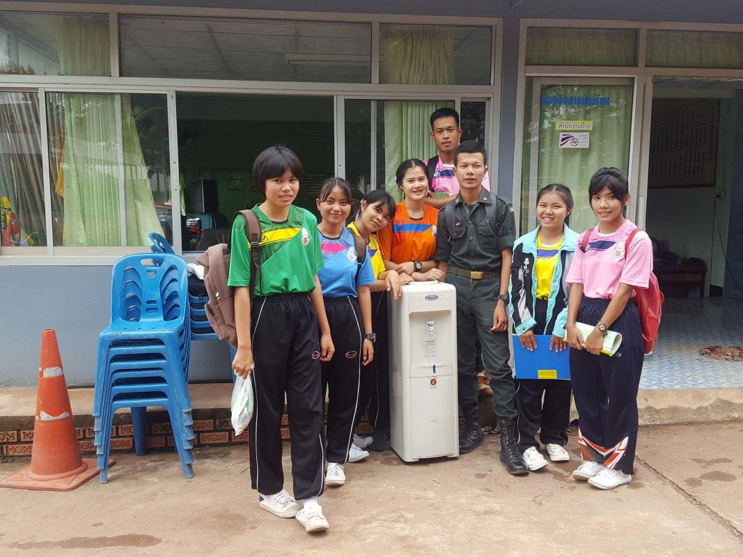 ทำความสะอาดให้โรงเรียน