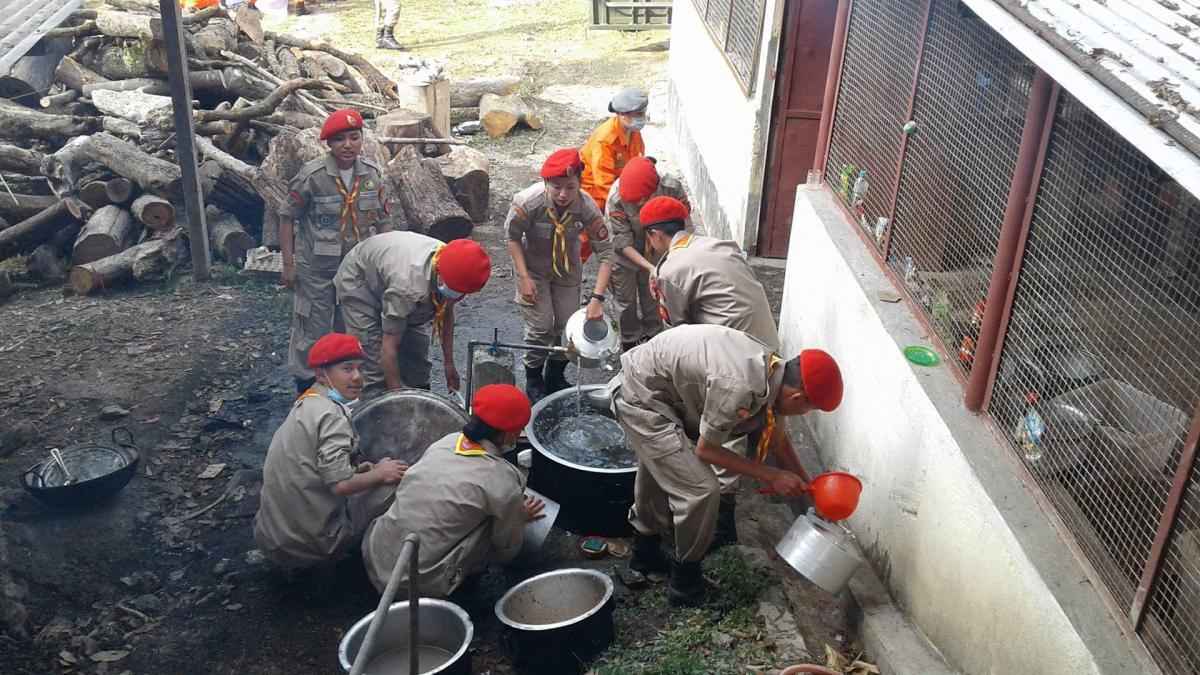 Voluntary work for his majesty's visit to samtse.