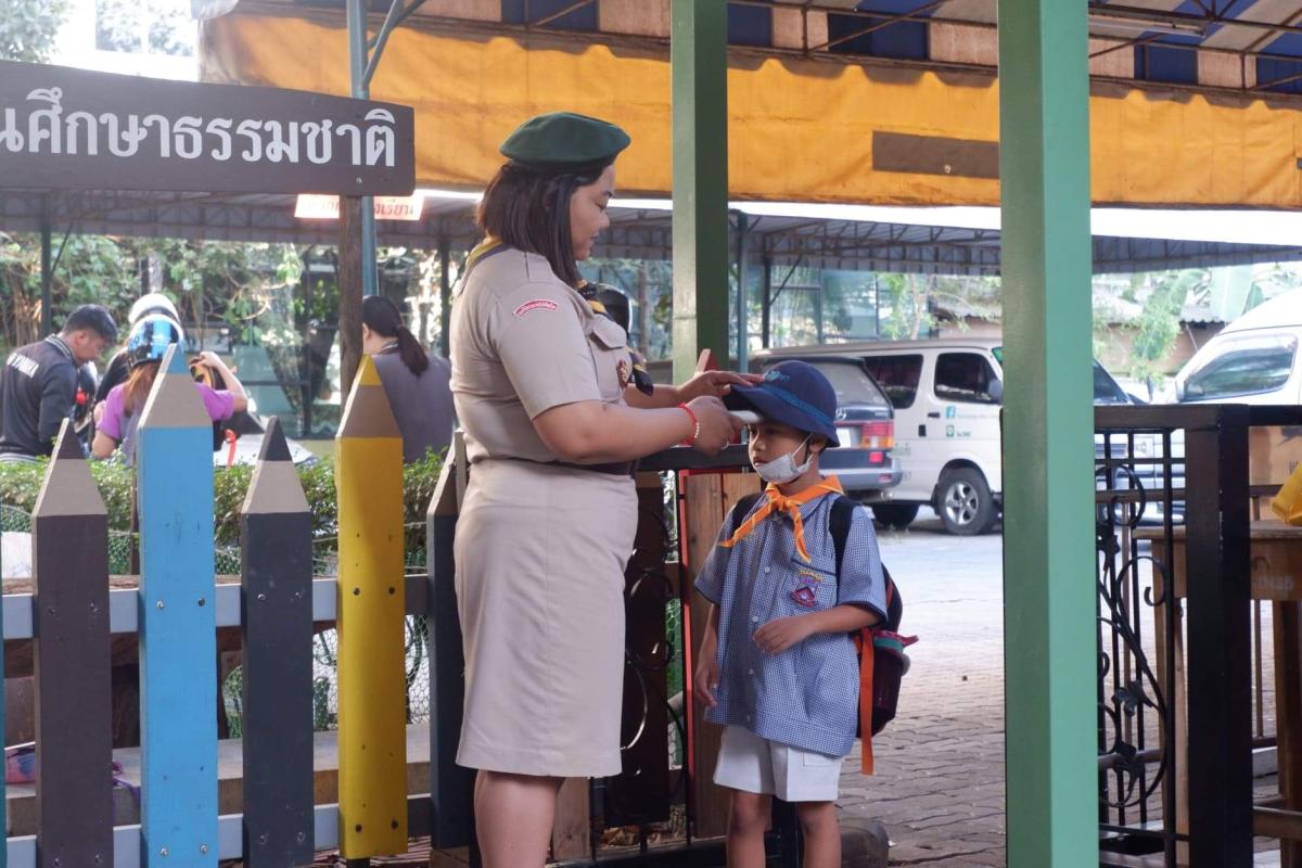 การตรวจสุขภาพนักเรียนก่อนเข้าโรงเรียน