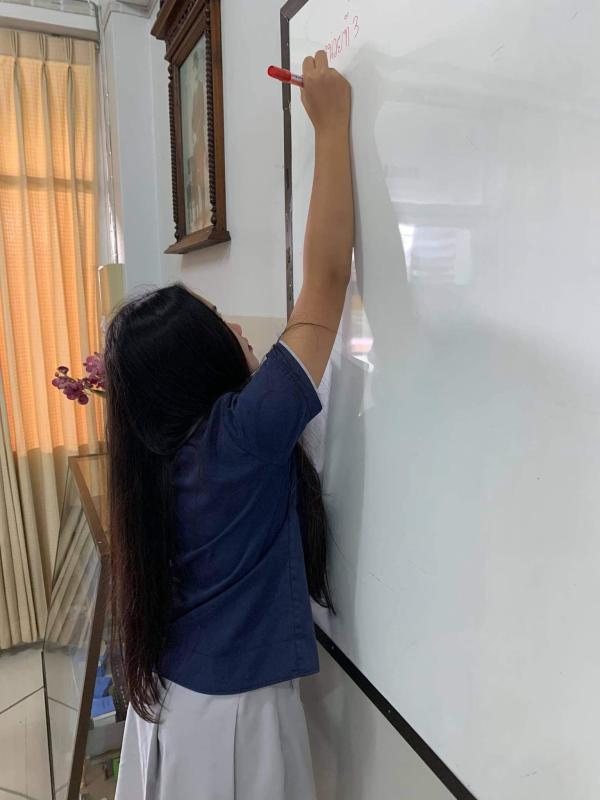 ช่วยคุณครูเขียนกระดาน