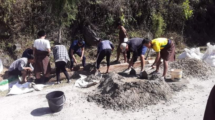 Volunteer work in school 