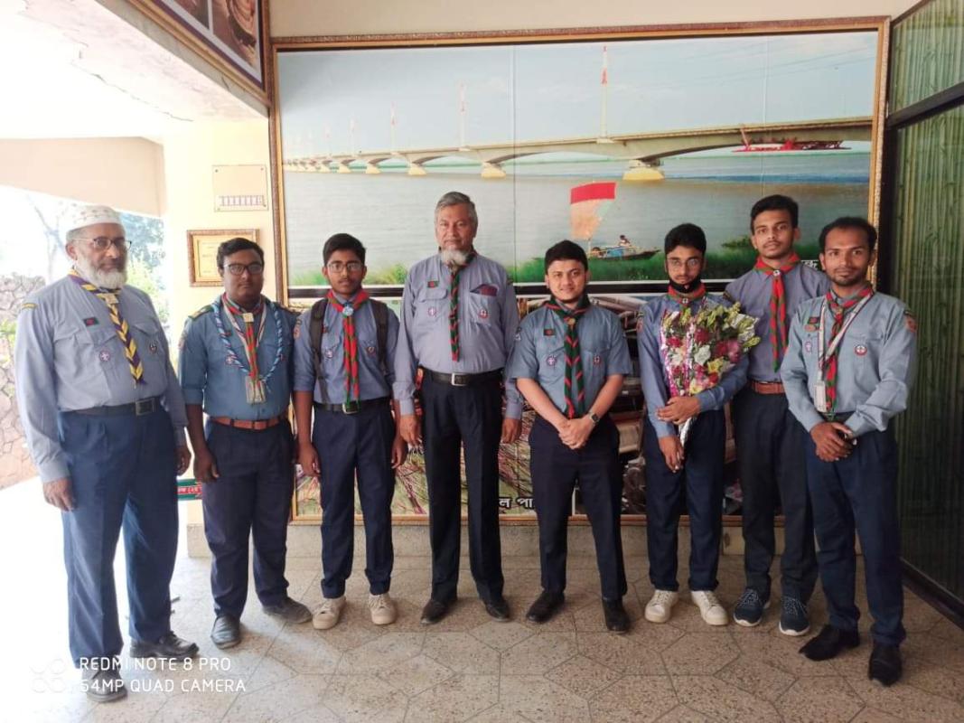 স্কাউট এর উচ্চপদস্থ কর্মকর্তাকে সংবর্ধনা