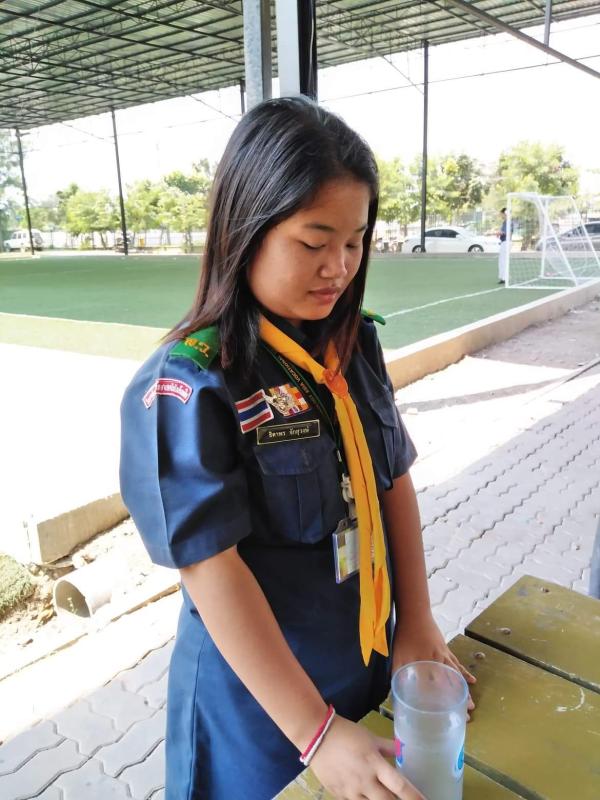 เก็บแก้วคืนโรงอาหาร