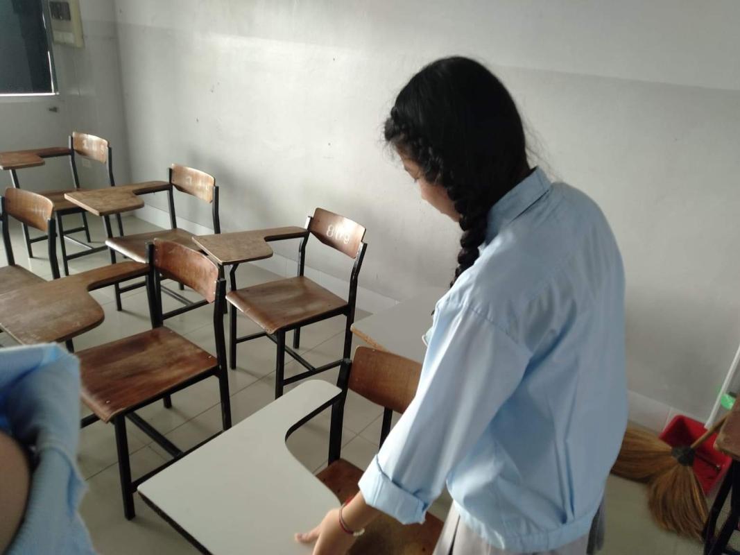 จัดโต๊ะ