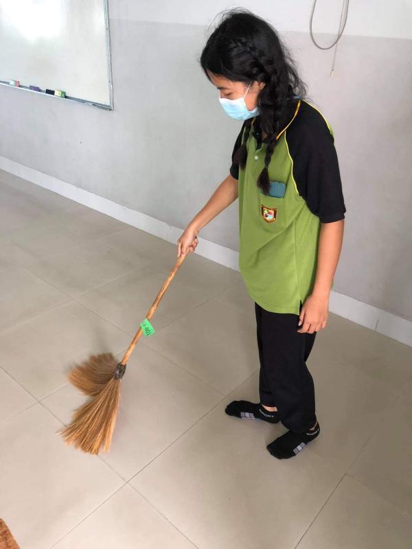 กวาดห้อง