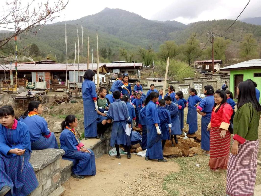 cleaning campaign at school