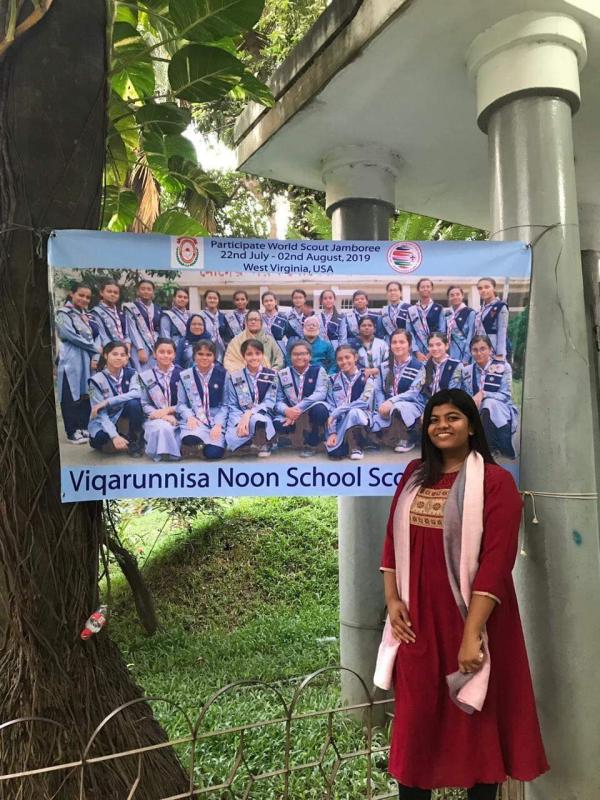 we are on the school banner!!!