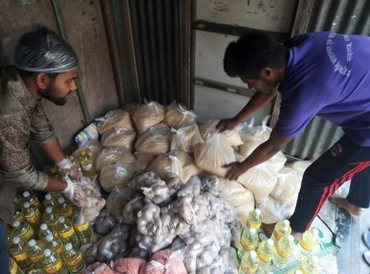 করোনা ভাইরাস দুযোগ মোকাবিলায়  অসহায় মানুষদের এান বিতরন। 