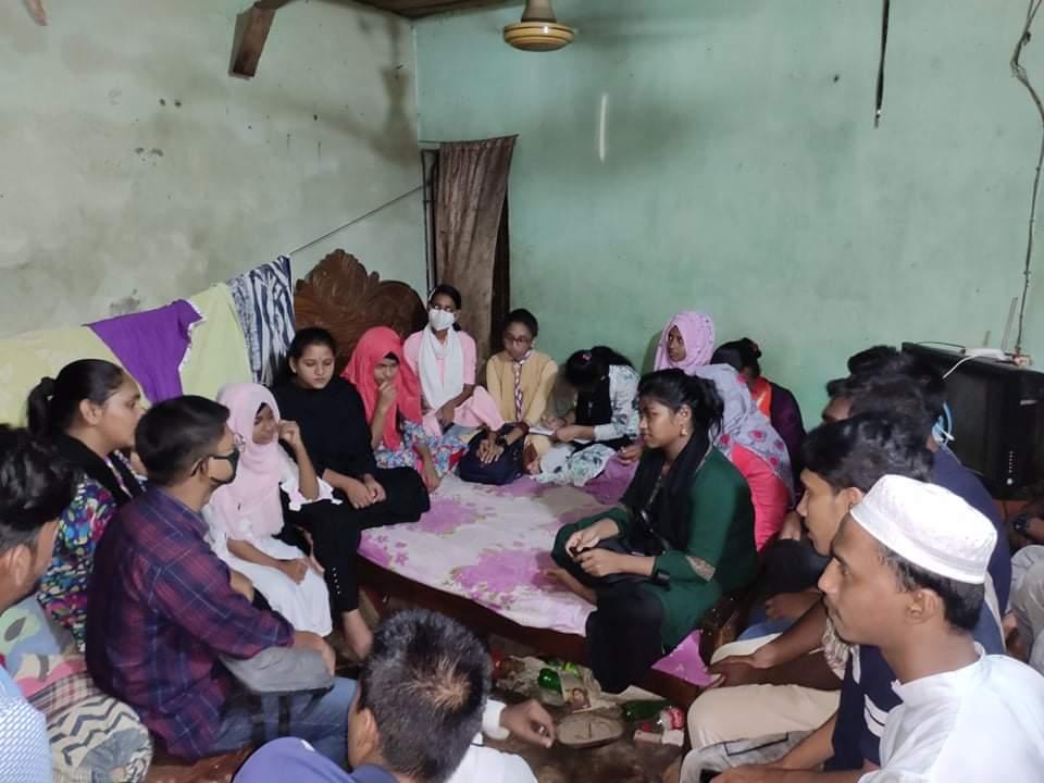 ক্রু মিটিং