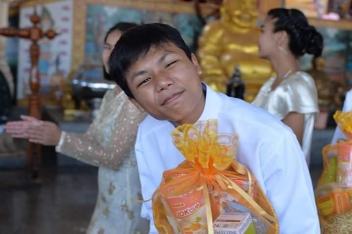 ทำบุญ ณ วัดหนองแขม