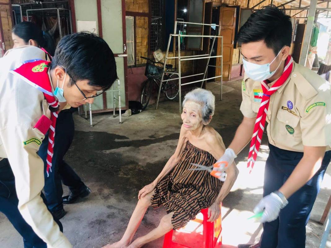 Thadingyut Full Moon Charity