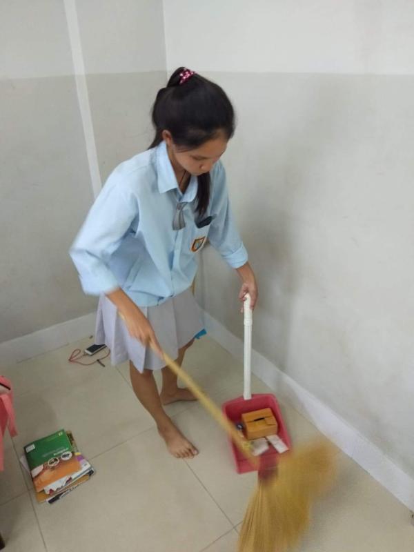 ทำความสะอาดห้องเรียน