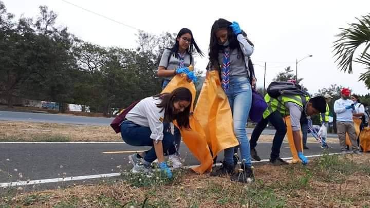 Plogging Ecologico 2019 junto con Cap Junior