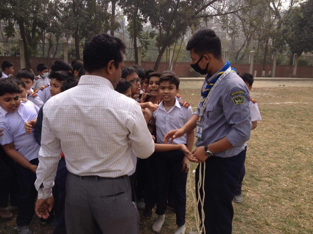 Volunteering in Annual Sports of school 