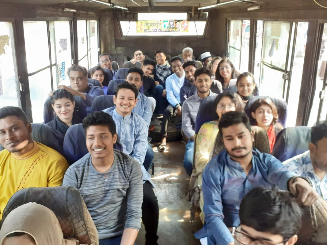 বইমেলা পরিদর্শন 