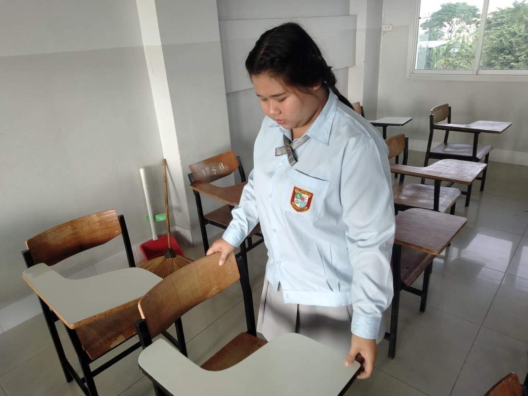 จัดโต๊ะ