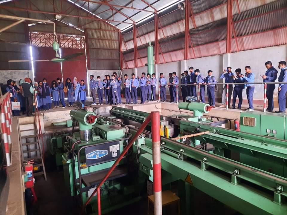 রেল কারখানা পরিদর্শন 