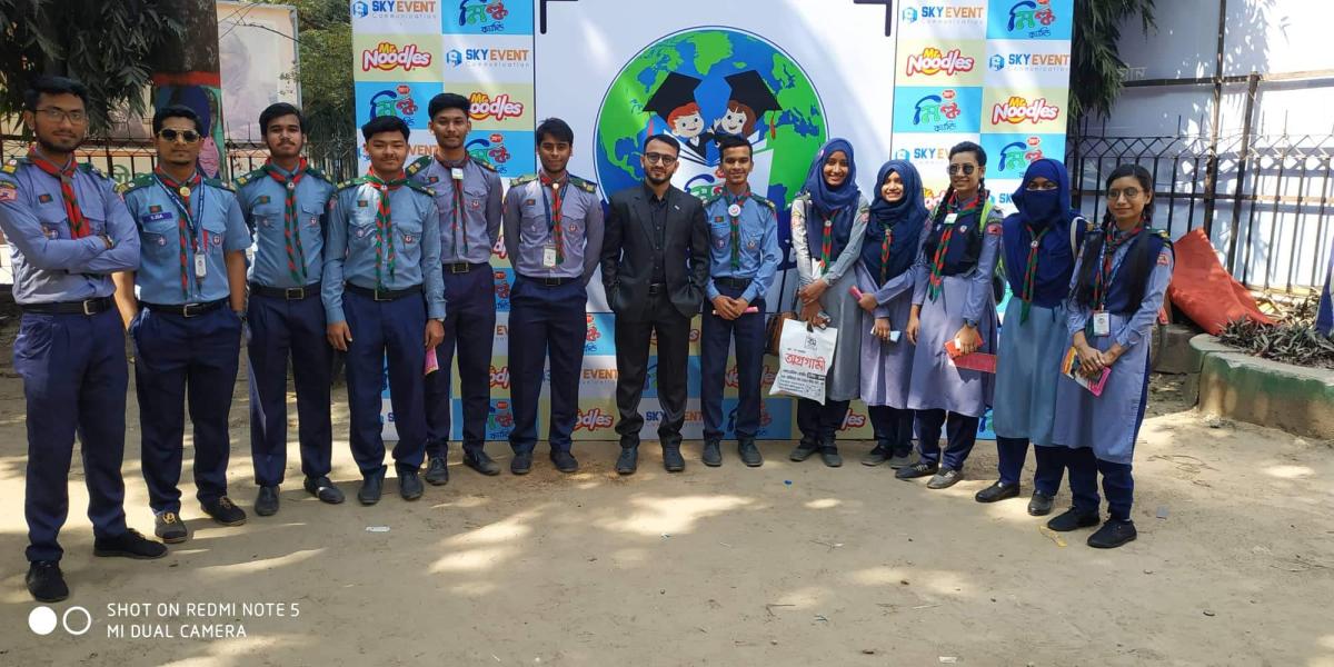 প্রাথমিক সমাপনী পরীক্ষায় এ+ প্রাপ্তদের সংবর্ধনা অনুষ্ঠানের দায়িত্বে থাকাকালীন সময়