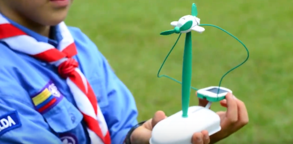 Scouts Go Solar Manada De Los Hermanos Gris