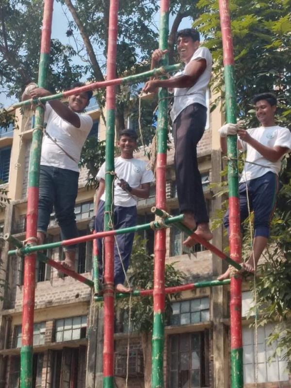 প্রজেক্ট তৈরী টাওয়ার