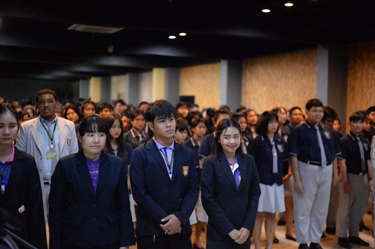 ลงนามถวายพระพรพระนางเจ้าฯพระบรมราชินีนาถ ร.10