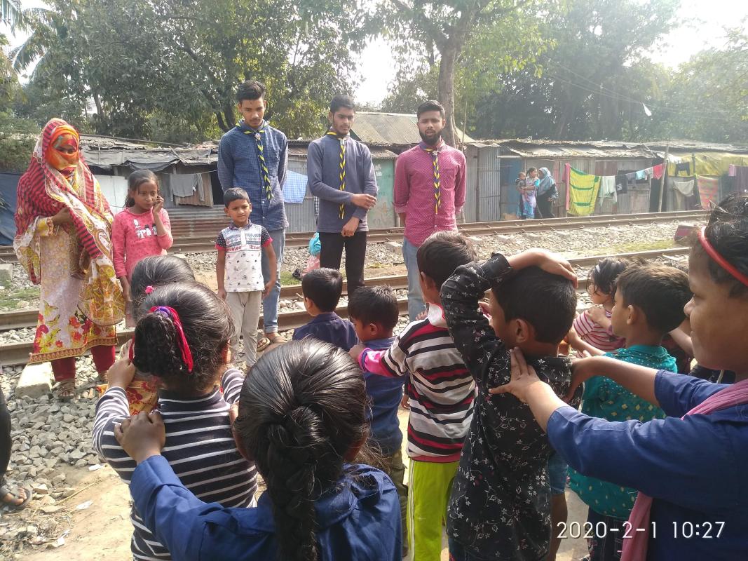 রোভারদের সুবিধা বঞ্চিত শিশুদের পাঠদান কর্মসূচি 