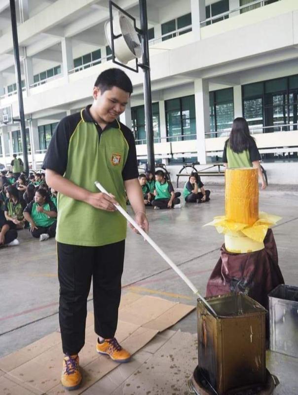 หล่อเทียน