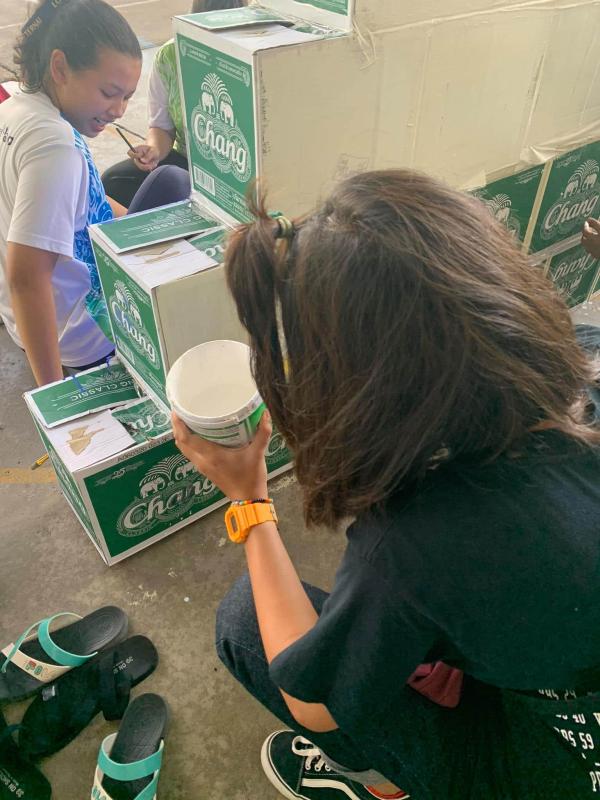 ทาสีฉากละคร