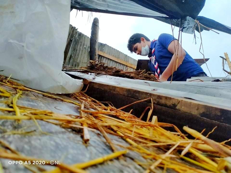 Himanshu Kumar Dutta Memorial Free Scout Group has come to the rescue of 10 villages in Nasirnagar upazila of Brahmanbaria in a sudden cyclone.