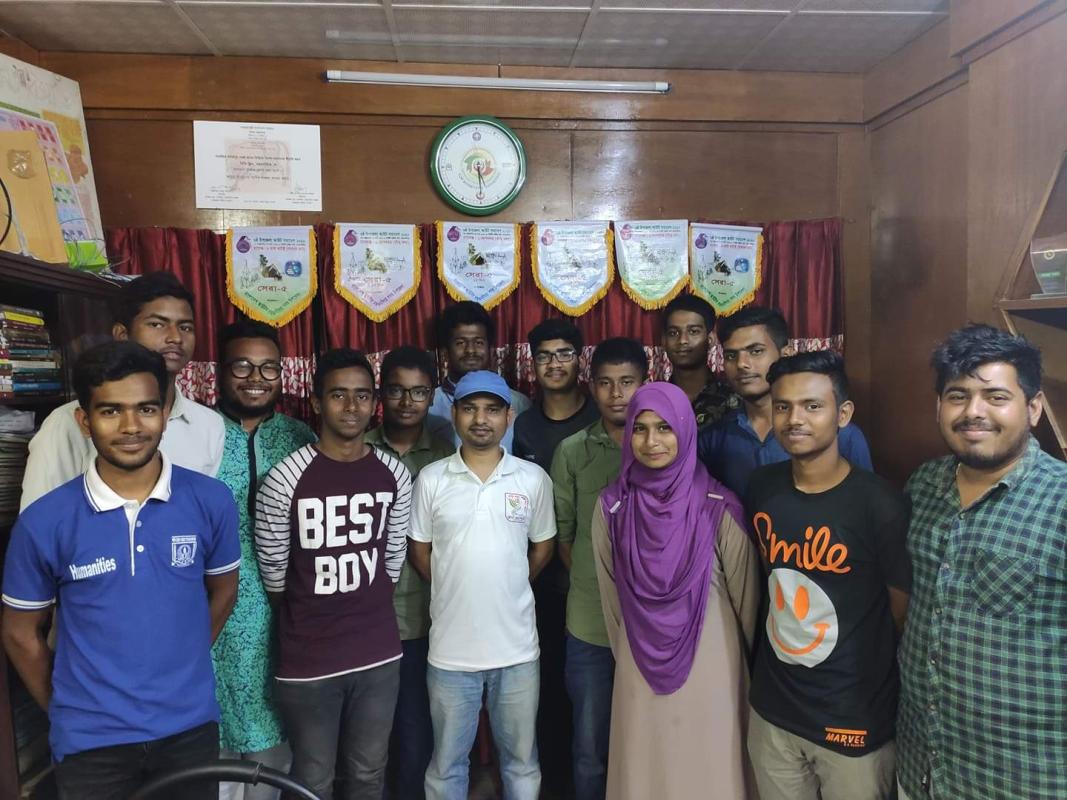 সপ্তাহিক ক্রু মিটিং 