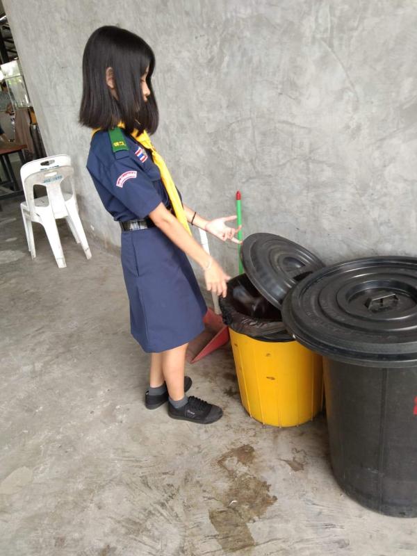กิจกรรมเก็บขยะในวิทยาลัย