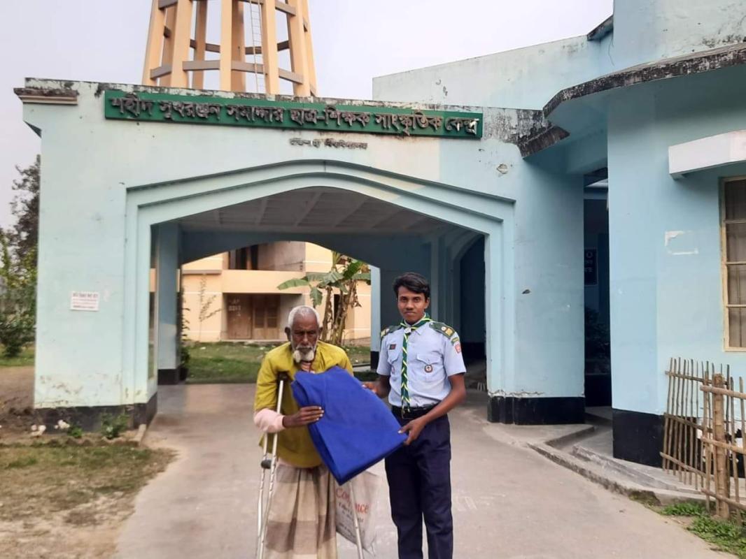 শীত বস্ত্র বিতরণ 