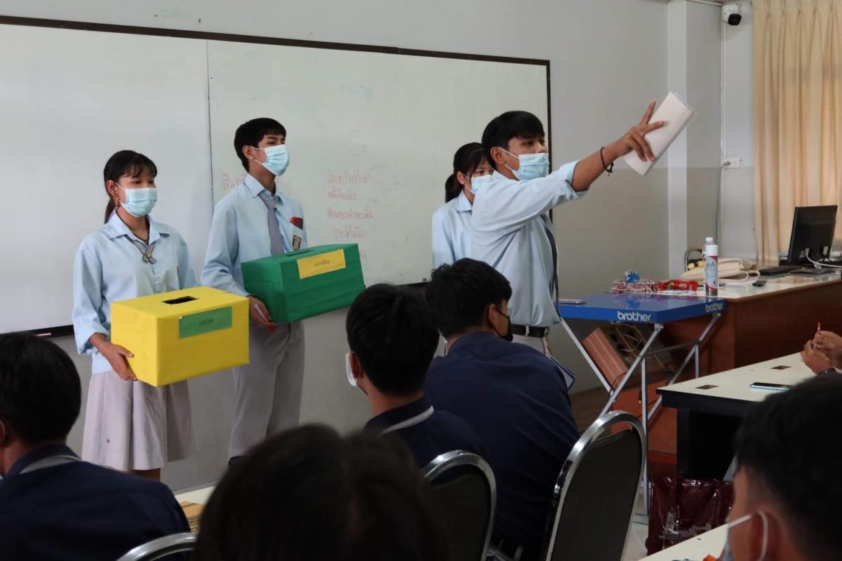 Debit and credit junction box