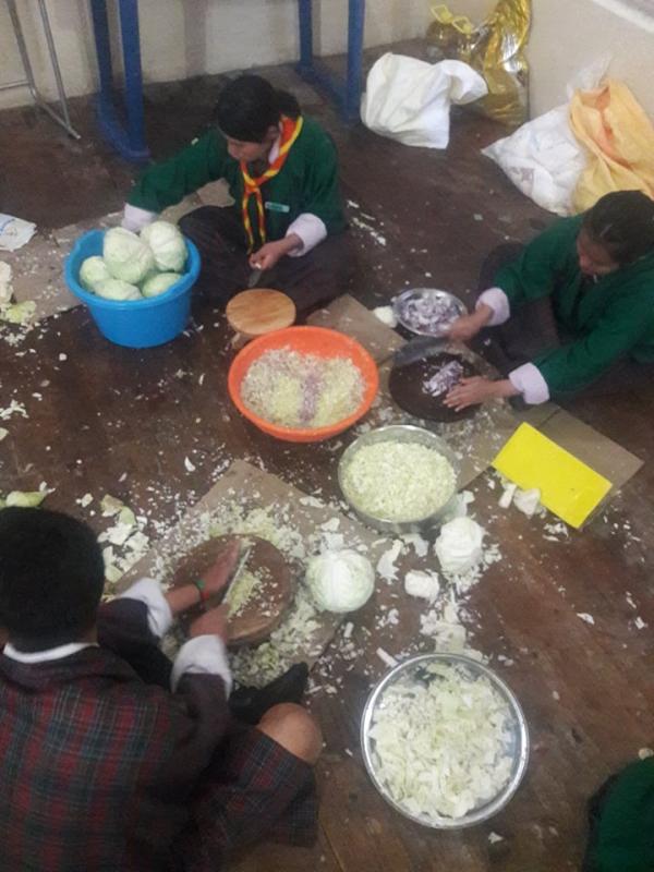 cooking and food survival--- rope work